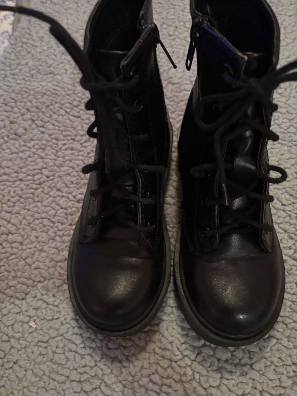 NWT Unr8ed girls firm combat boots